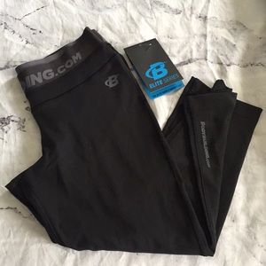 NWT! Bodybuilding.com BElite Series Crop Size M